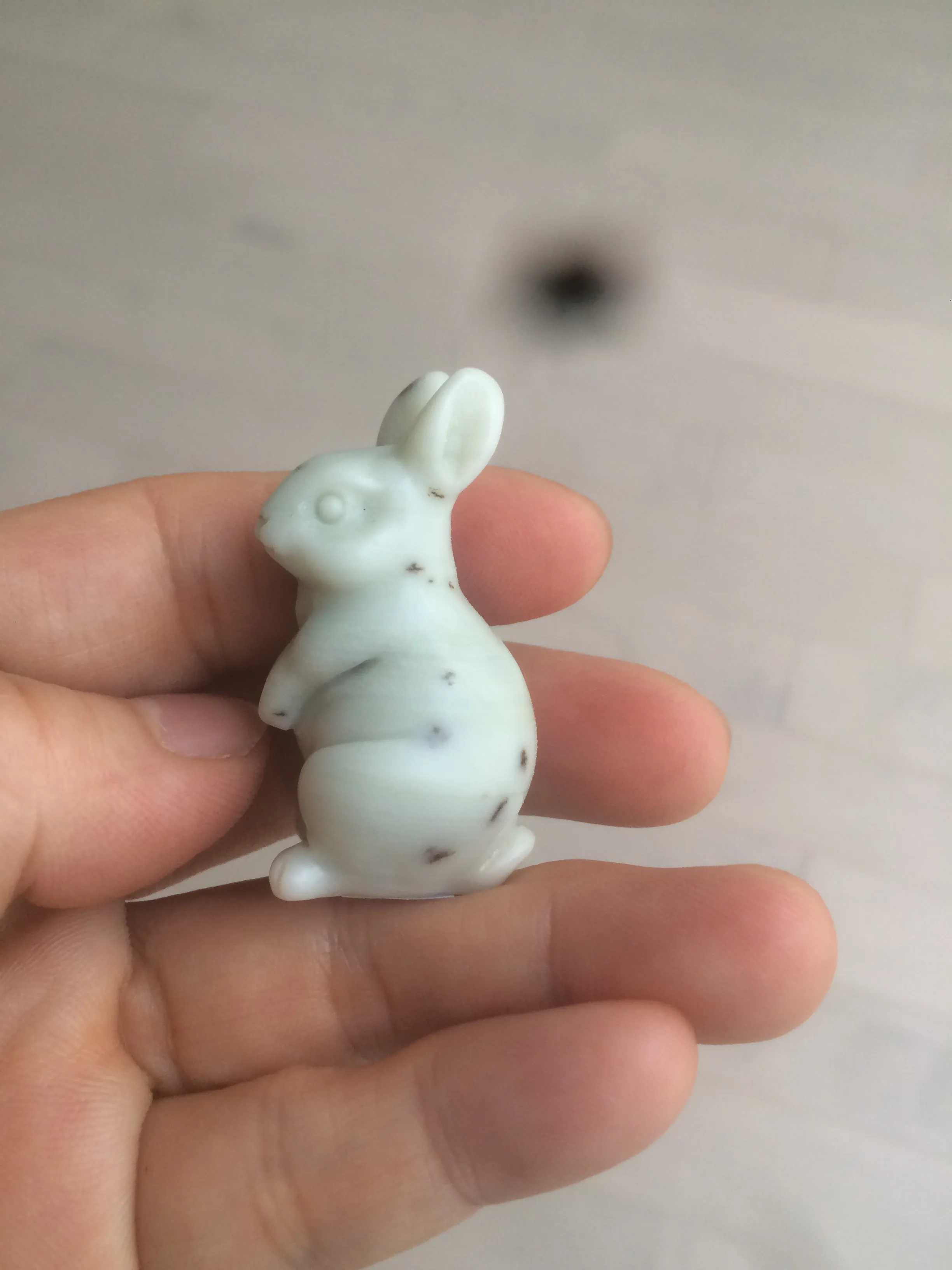 100% Natural white beige with black/brown flying dandelions Osmanthus fragrant nephrite Hetian Jade bunny desk decor/worry stone HF35-7
