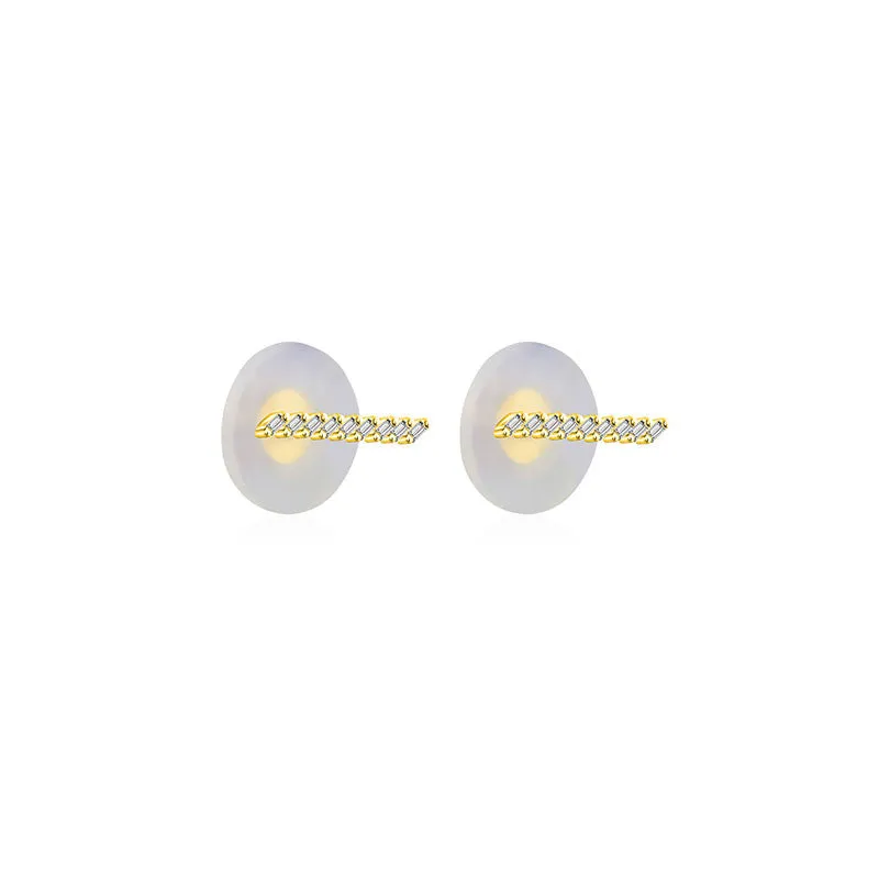 18k Gold Slash Line Diamond Earring