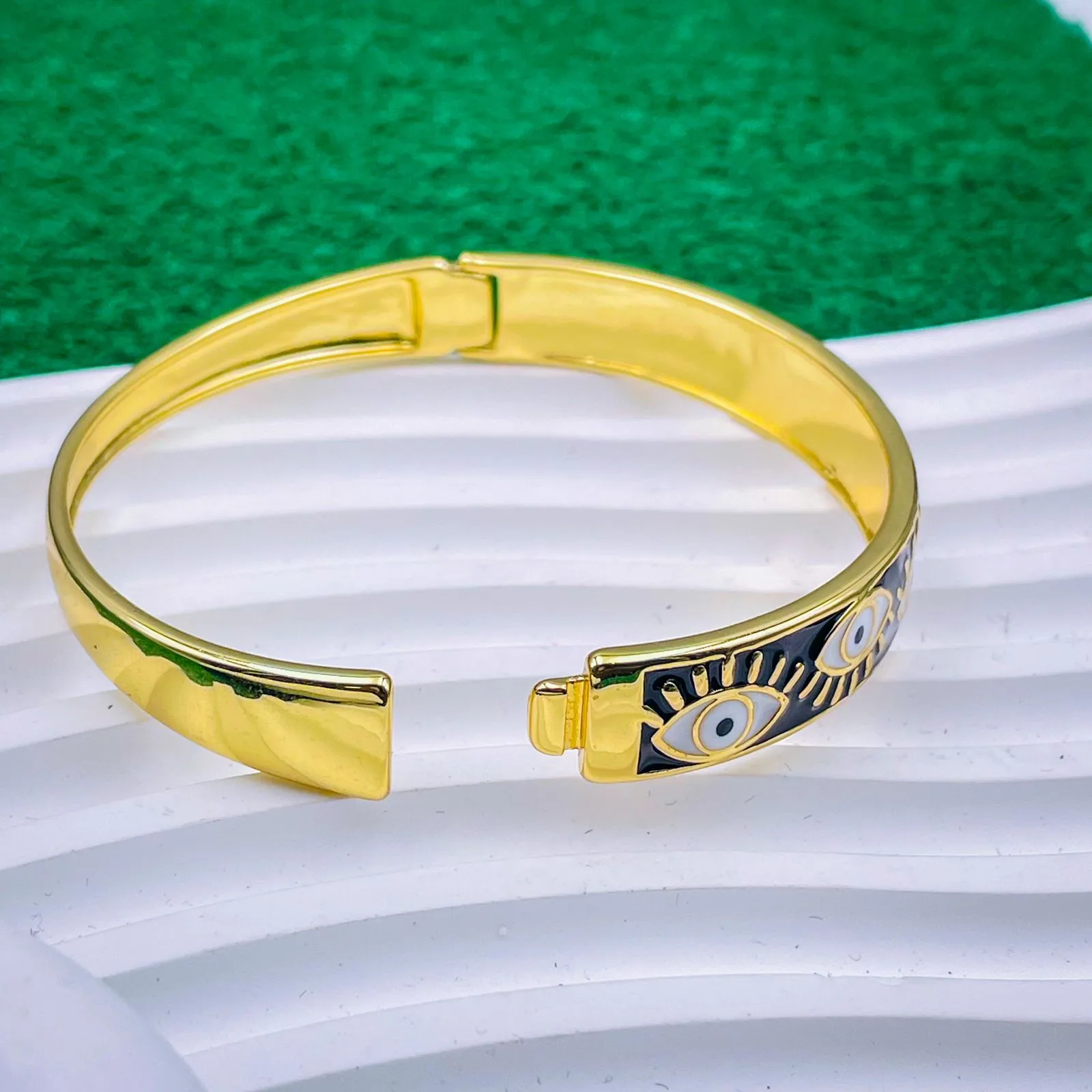 Black Enamel Evil Eye 18K Gold Anti Tarnish Openable Kada Bracelet for Women