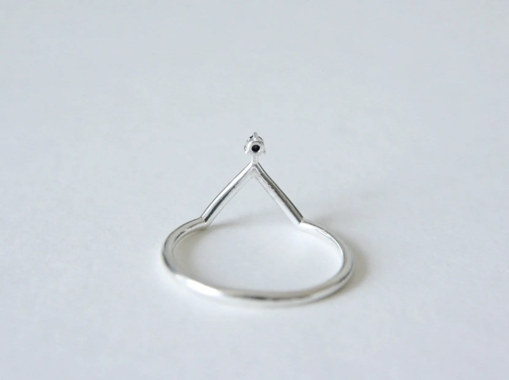 Black Spinel Chevron Ring