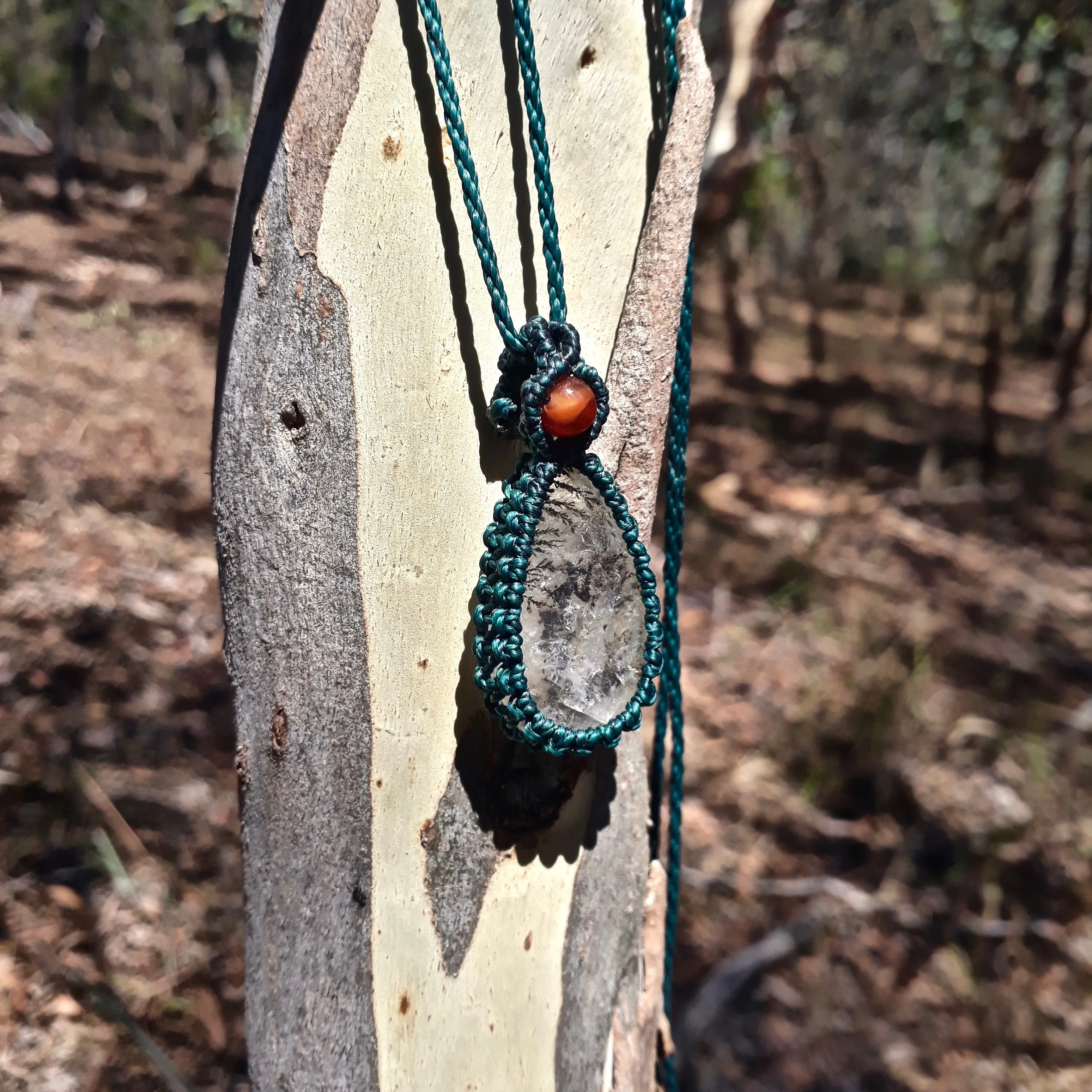 Dendritic quartz necklace