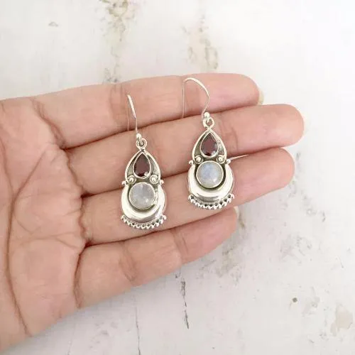 Garnet & Rainbow Moonstone Silver Earring