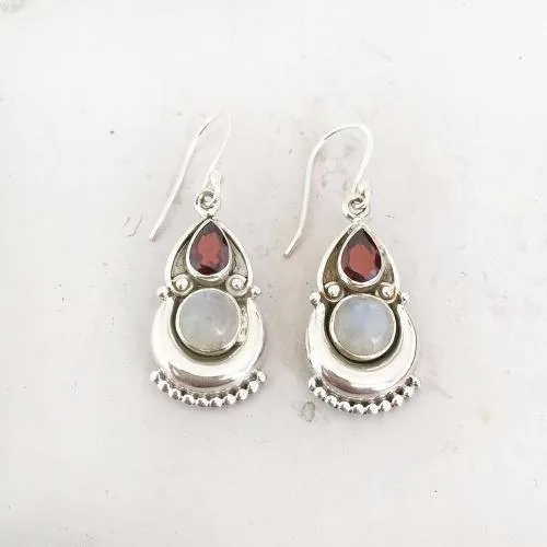 Garnet & Rainbow Moonstone Silver Earring