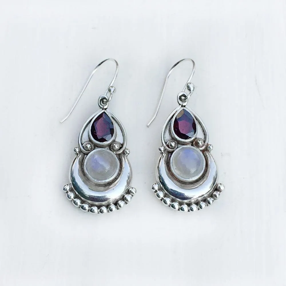 Garnet & Rainbow Moonstone Silver Earring