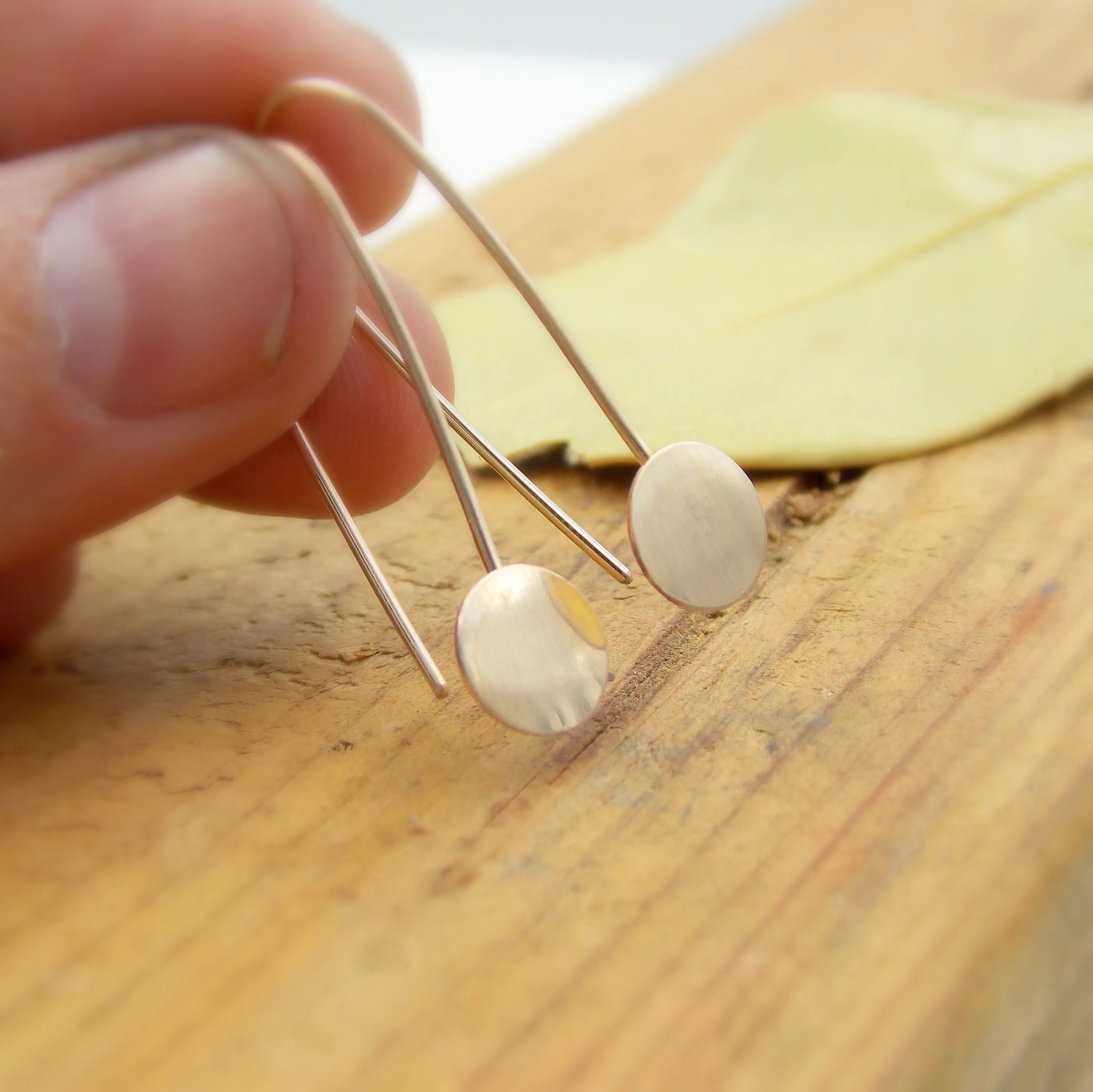 Gold-filled Disc Pendulum Earrings, Yellow or Rose Gold-filled Modern Earrings, Circle Minimalist Threader Earrings