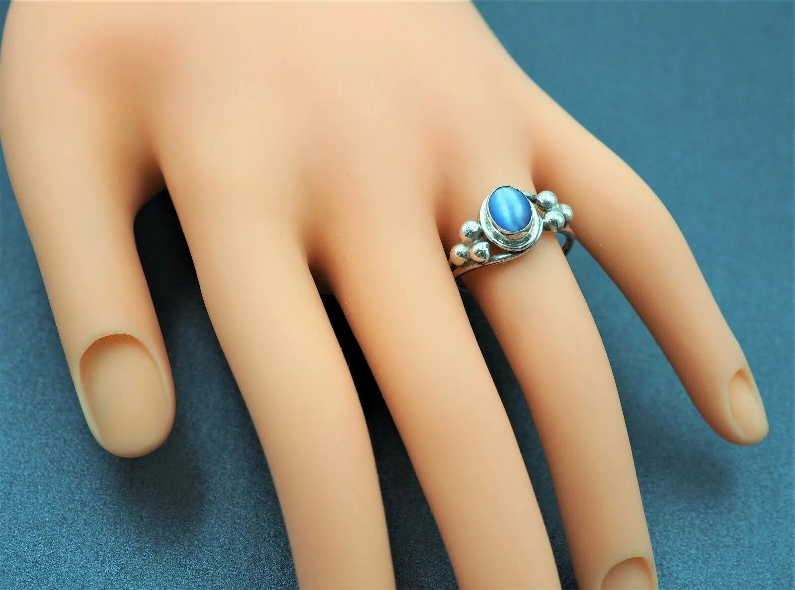 MOONSTONE & Silver Fine Vintage Gemstone Ring