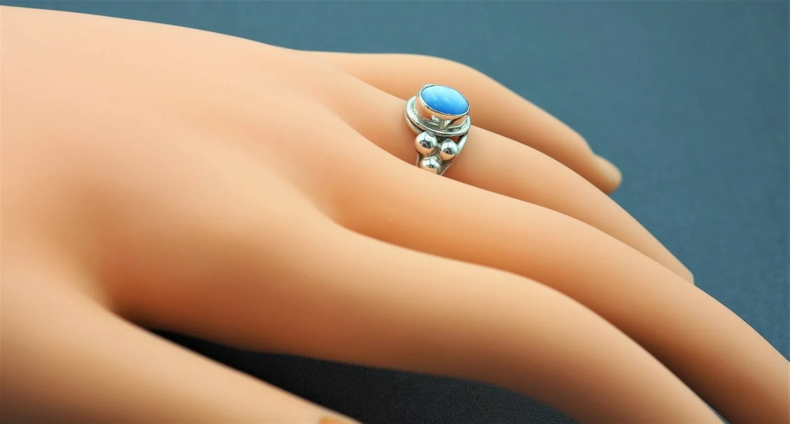 MOONSTONE & Silver Fine Vintage Gemstone Ring
