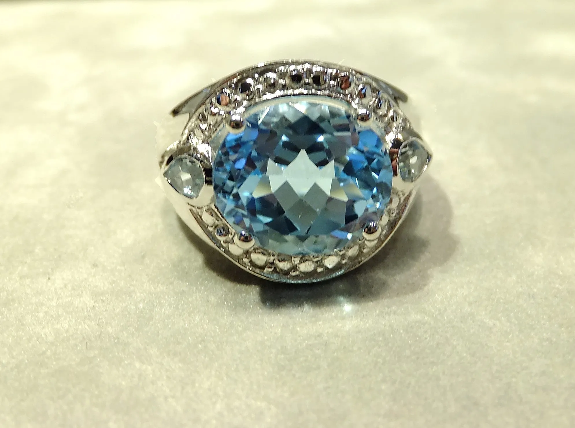 Oval Genuine Blue Topaz Gemstone Sterling Silver Ring