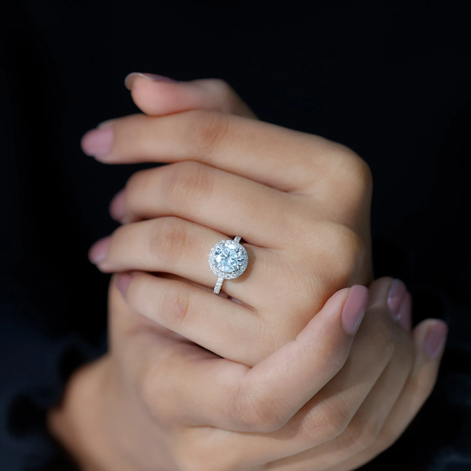 Round Moissanite Classic Halo Engagement Ring in Gold