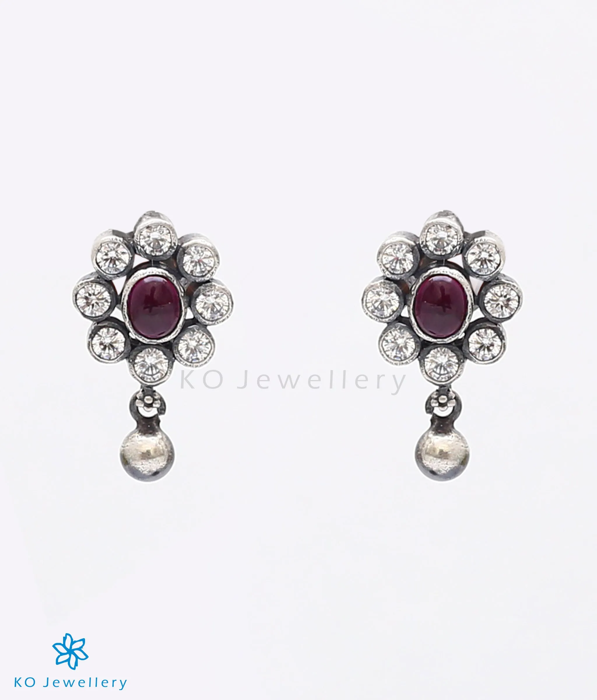 The Sujati Silver Navratna Pendant Set (Oxidised)