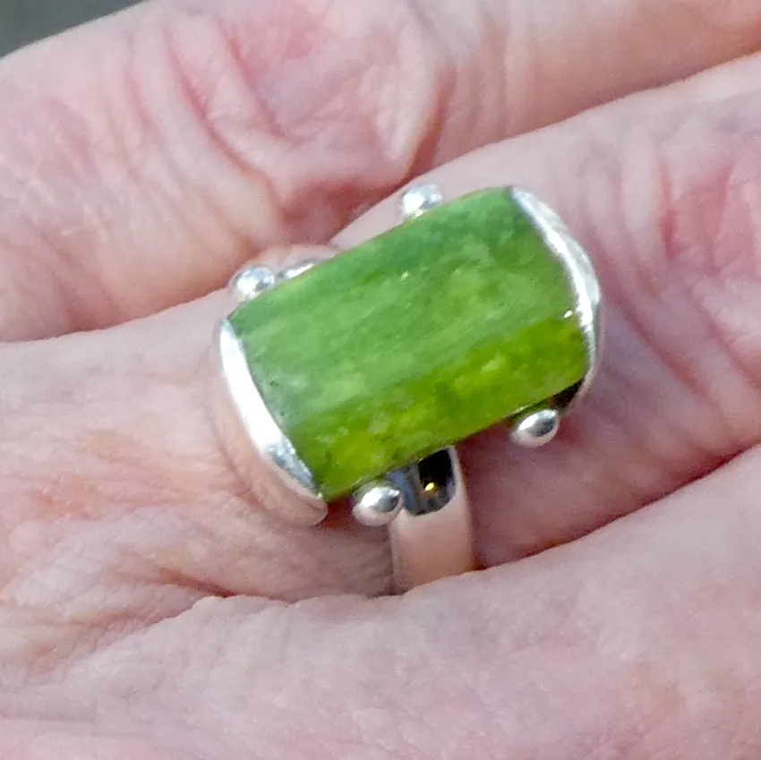 Tsavorite Garnet Ring, 925 Sterling Silver